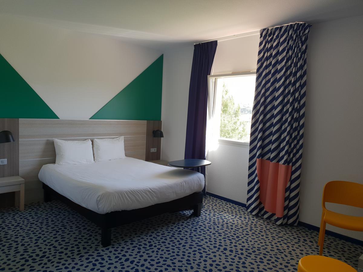 Hotel ibis Styles Marseille Plan de Campagne Mirabeau Exterior foto