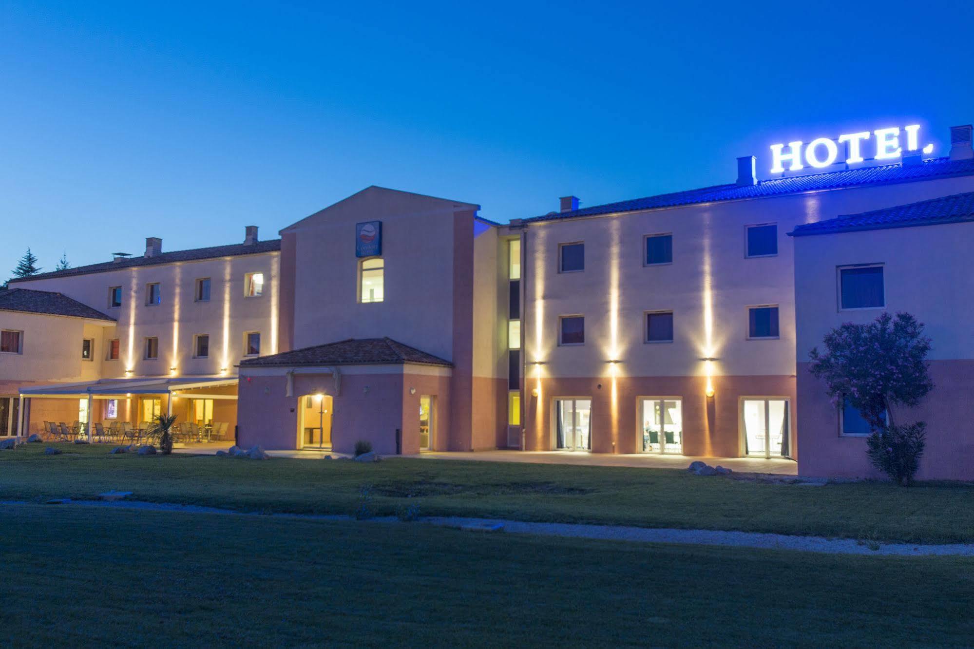 Hotel ibis Styles Marseille Plan de Campagne Mirabeau Exterior foto